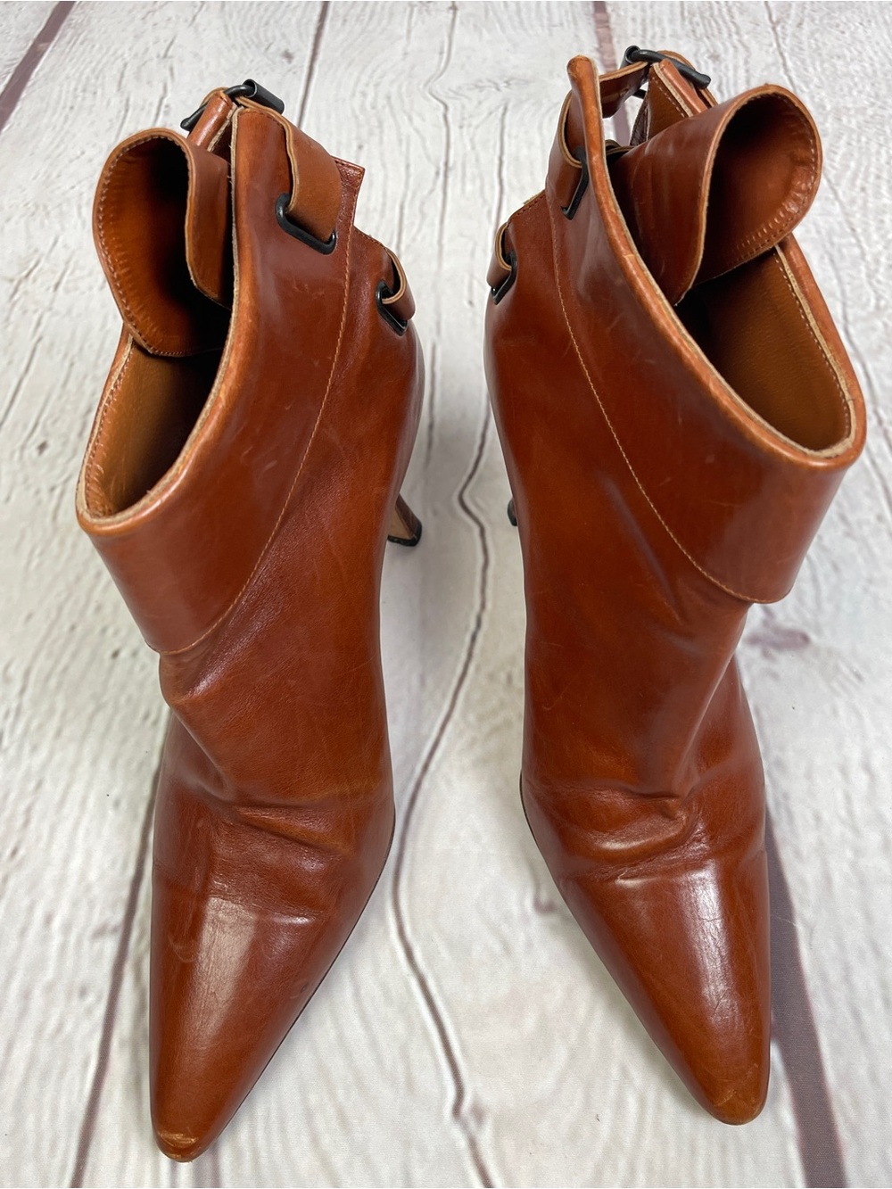 MANOLO BLAHNIK authentic brown leather pointed-toe stiletto ankle boots, sz 38.5 - Picture 11 of 12